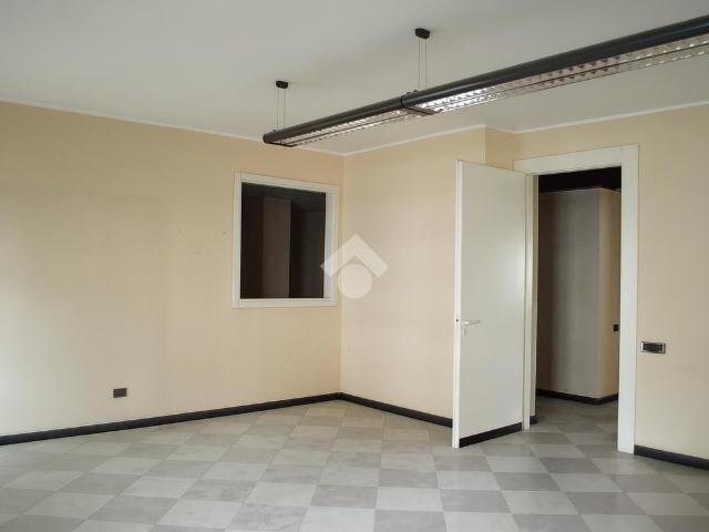 Ufficio in vendita a Sondrio