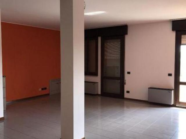 Ufficio in vendita a Susegana