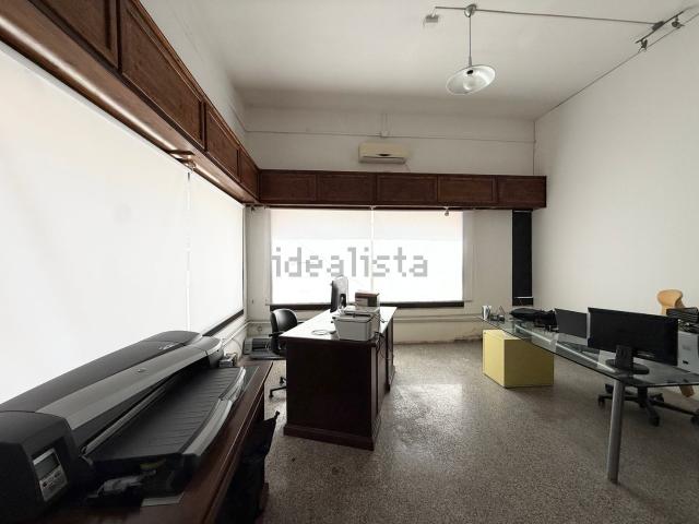 Ufficio in vendita di 106 m² in Via Cremona