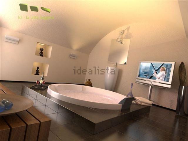 Ufficio in vendita di 108 m² in Borgo Valorio, 3