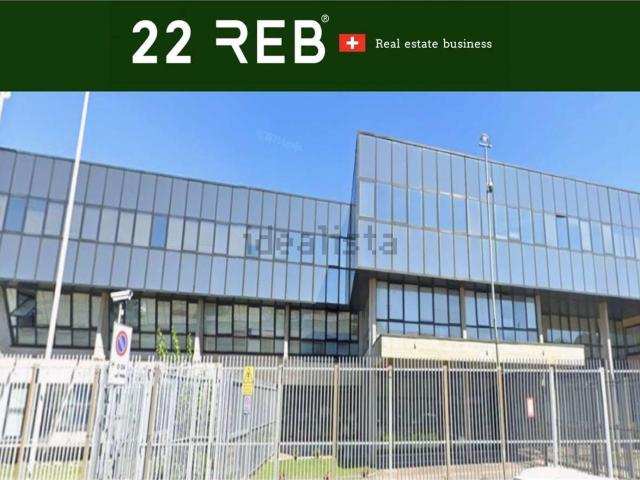 Ufficio in vendita di 109 m² in Via Vecchia Ferriera