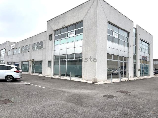 Ufficio in vendita di 100 m²