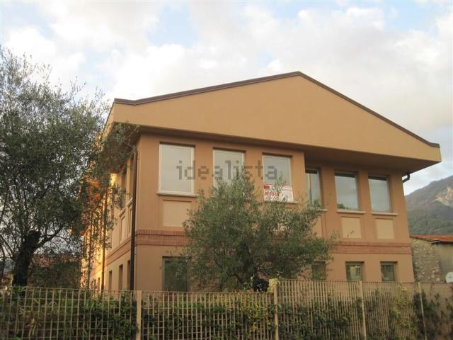 Ufficio in vendita di 100 m² in Via Benedetto Croce, 24