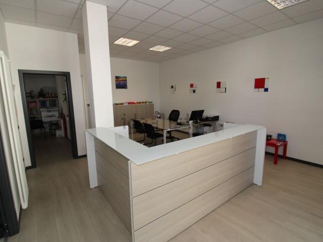 Ufficio in vendita di 80 m² in Via Pirano