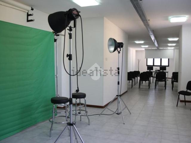 Ufficio in vendita di 103 m²