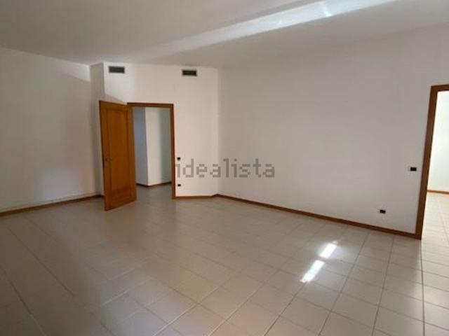 Ufficio in vendita di 115 m²