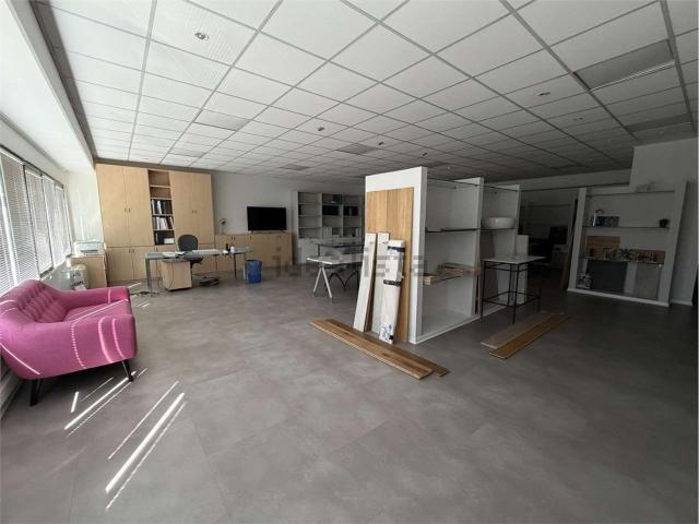 Ufficio in vendita di 115 m²