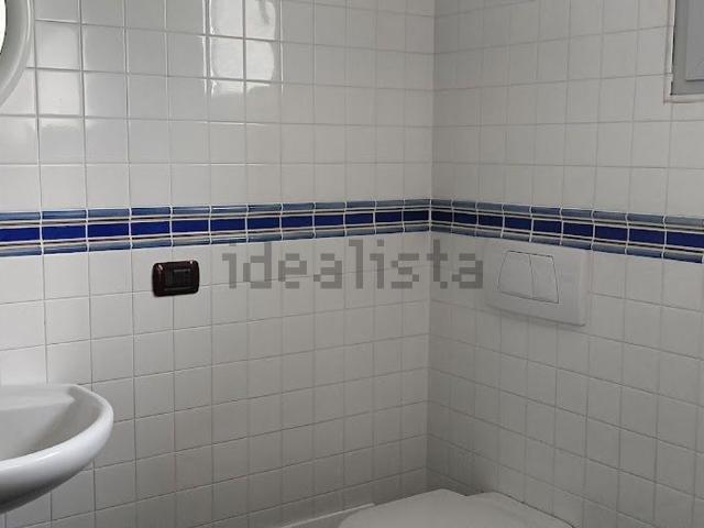 Ufficio in vendita di 115 m² in Via Sempione, 84