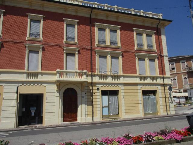Ufficio in vendita di 115 m² in Viale Libertà, 10