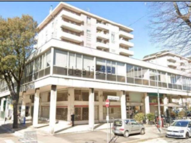 Ufficio in vendita di 1165 m² in Via Palestro, 20