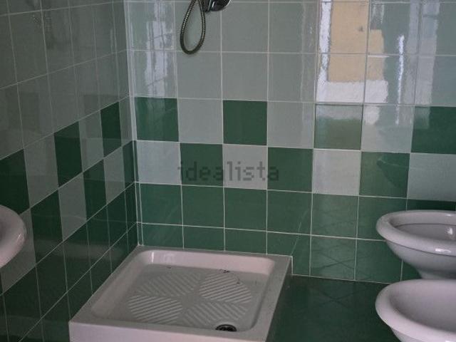 Ufficio in vendita di 116 m² in Via Mengolina