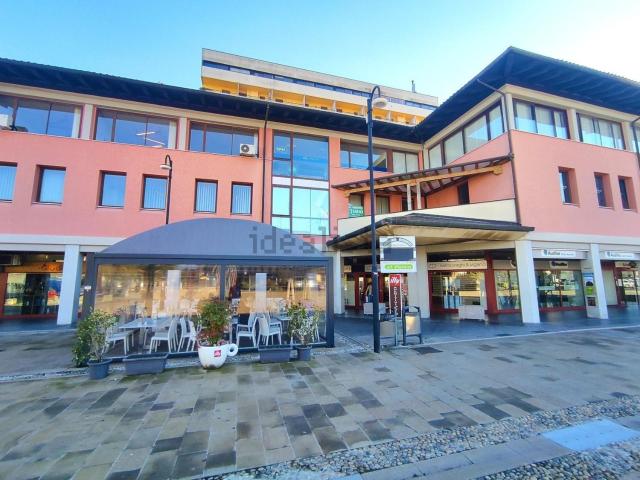Ufficio in vendita di 119 m²