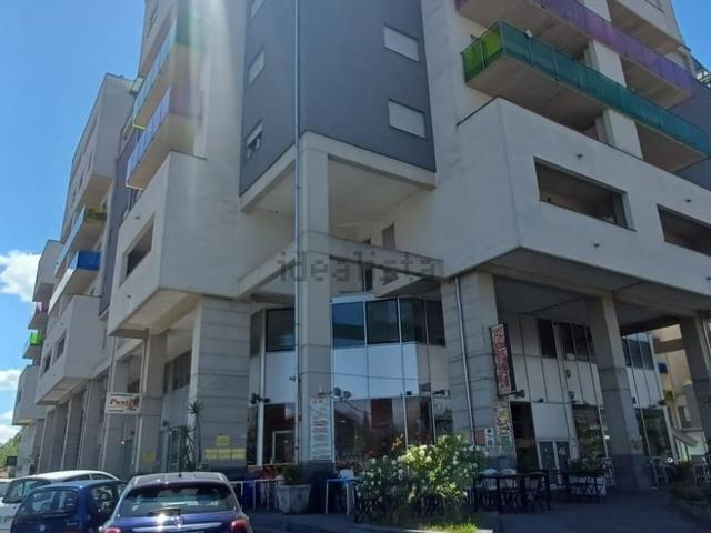 Ufficio in vendita di 119 m² in Via G. Marconi, 85