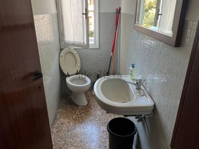Ufficio in vendita di 110 m² in Corso del Popolo
