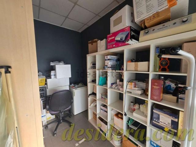 Ufficio in vendita di 112 m²