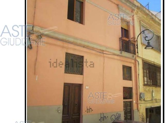 Ufficio in vendita di 113 m² in Via Giovanni Spano, 11