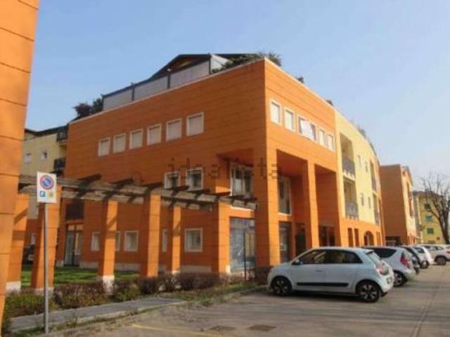 Ufficio in vendita di 129 m² in Piazzale Mariano Rumor, 12