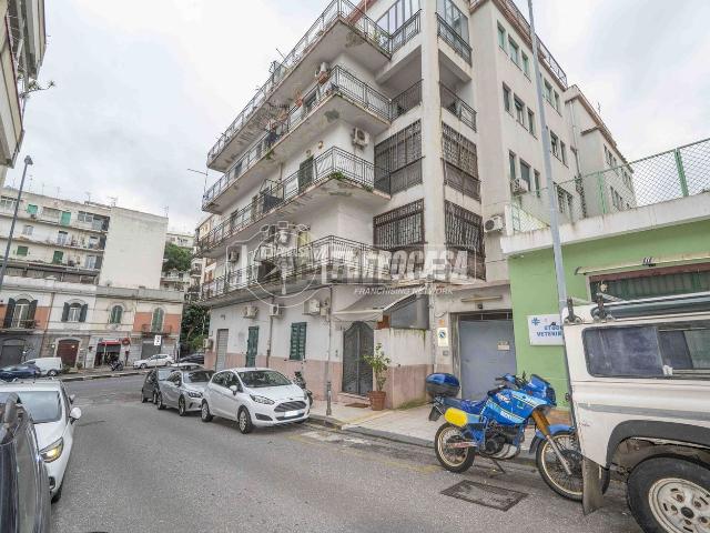Ufficio in vendita di 121 m² in Viale Boccetta, 76