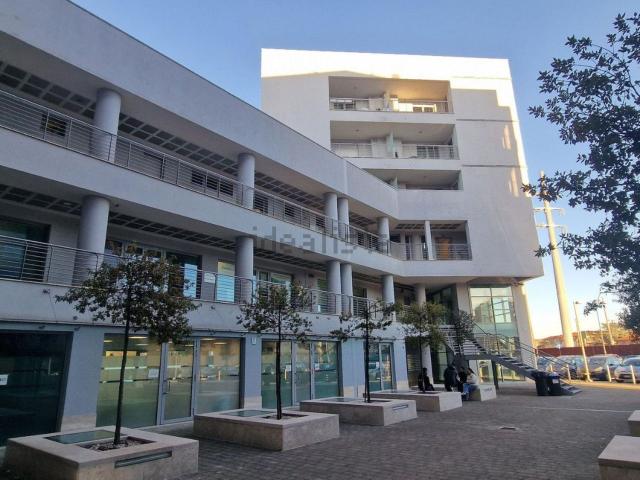 Ufficio in vendita di 123 m² in Via Salvador Allende, 67051