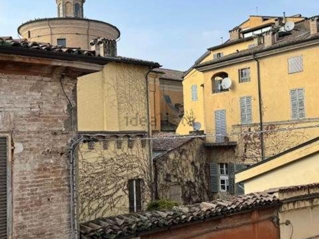 Ufficio in vendita di 135 m²