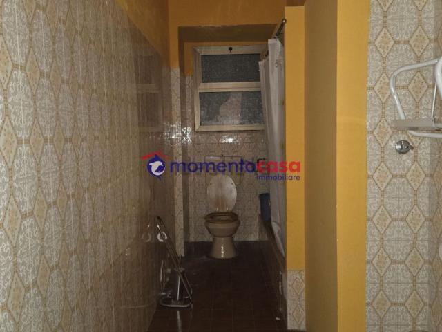 Ufficio in vendita di 137 m² in Via Nino Bixio