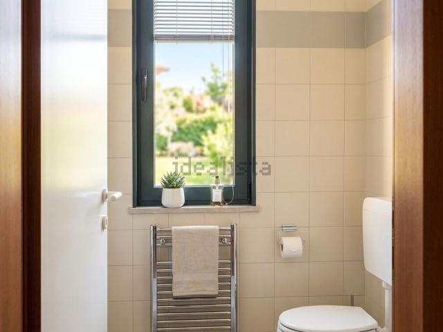 Ufficio in vendita di 130 m² in Via Antonio Gramsci, 19