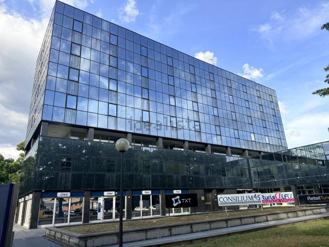 Ufficio in vendita di 130 m² in Viale Mentana