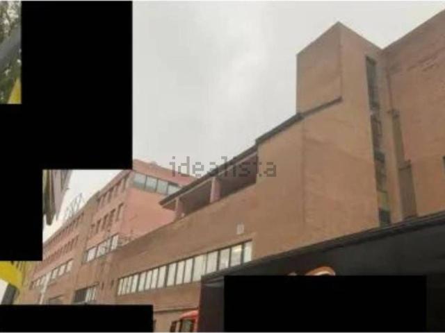 Ufficio in vendita di 133 m² in Piazzale Guglielmo Marconi, 33
