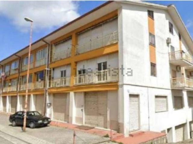 Ufficio in vendita di 144 m² in Via Paolo Borsellino, 59
