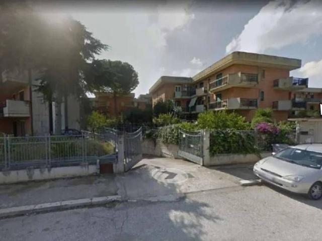 Ufficio in vendita di 146 m² in Viale Castellana, 197