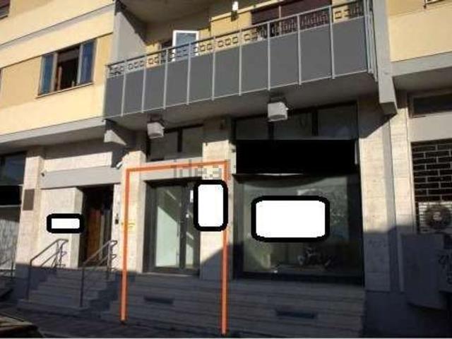 Ufficio in vendita di 148 m² in Via del Porto