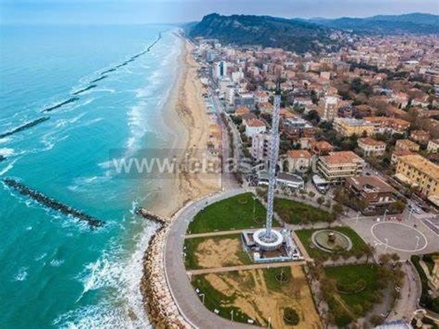 Ufficio in vendita di 149 m² in Strada Pantano
