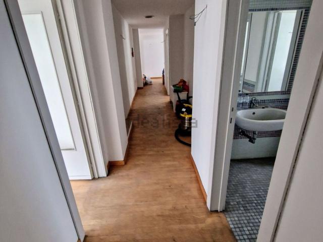 Ufficio in vendita di 140 m² in Corso sicilia
