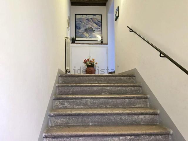 Ufficio in vendita di 143 m² in Via Guglielmo Oberdan, 44