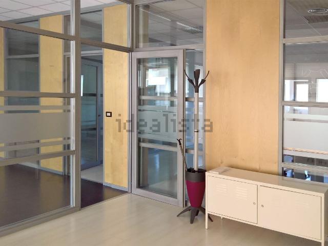 Ufficio in vendita di 155 m² in Via Roma, 101