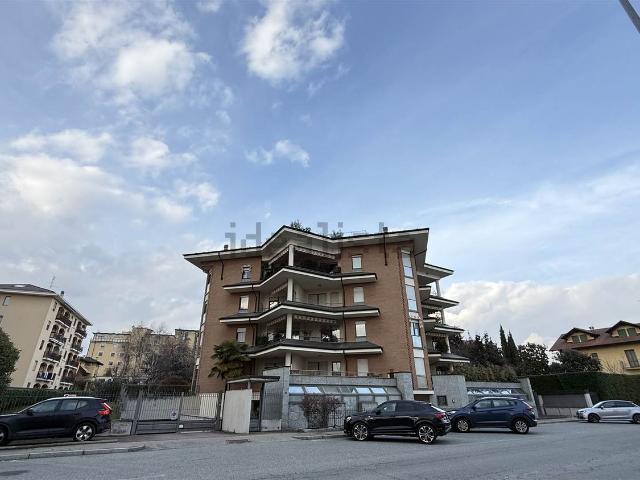 Ufficio in vendita di 150 m²