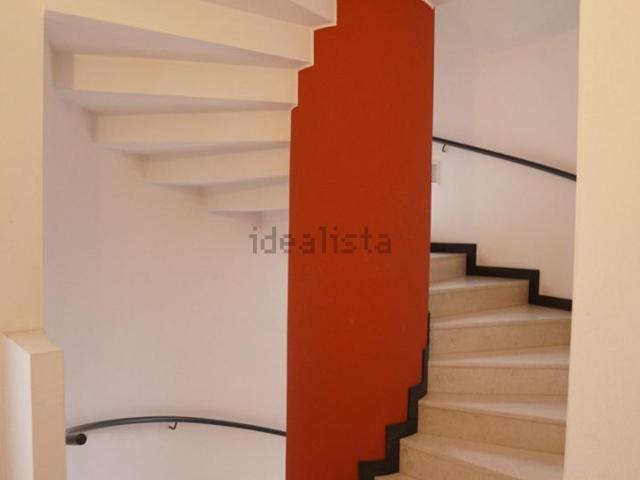 Ufficio in vendita di 150 m² in Piazza Costituzione