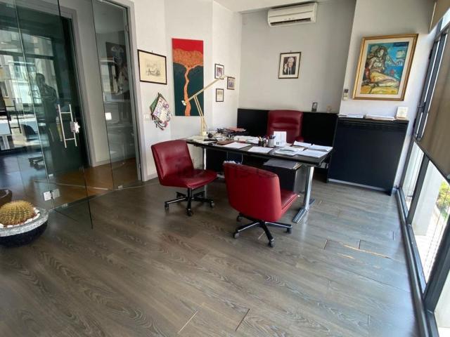 Ufficio in vendita di 150 m² in Via Marco Tullio Cicerone, 33
