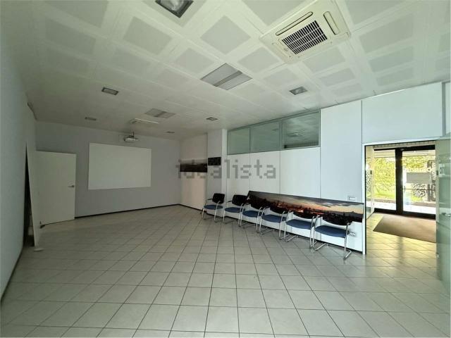 Ufficio in vendita di 150 m² in Via Giuseppe Mazzini