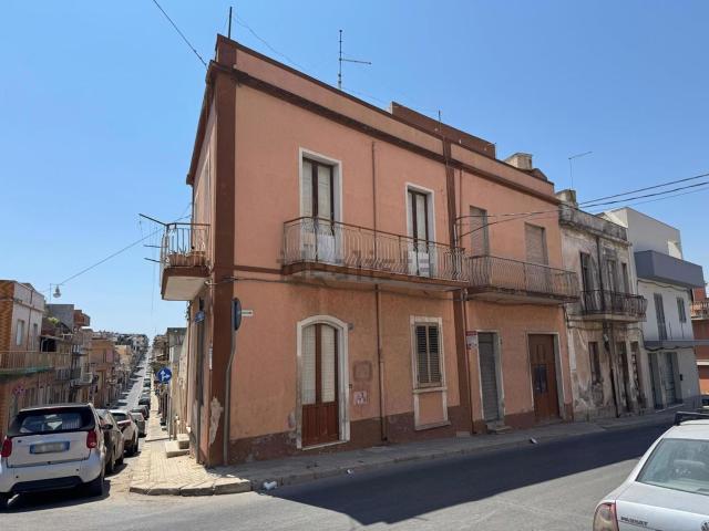 Ufficio in vendita di 150 m² in Via Indipendenza, 46