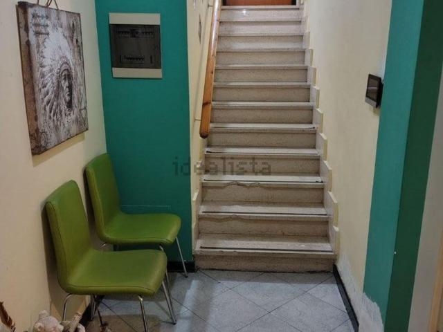 Ufficio in vendita di 150 m² in Via Livorno