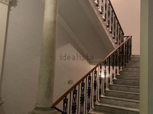 Ufficio in vendita di 150 m² in Viale Gabriele D&apos Annunzio