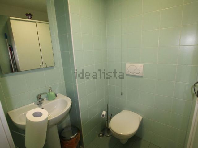 Ufficio in vendita di 165 m² in Via Po