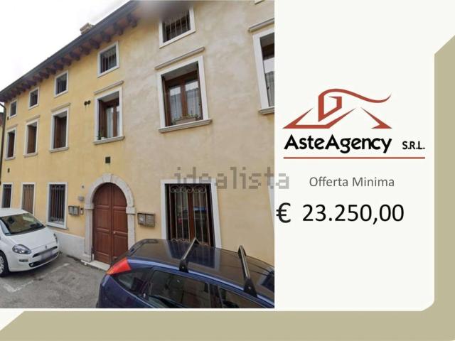 Ufficio in vendita di 167 m² in Via Cisalpina, 14