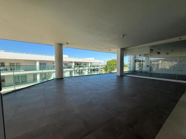 Ufficio in vendita di 168 m² in Via del Platano, 2