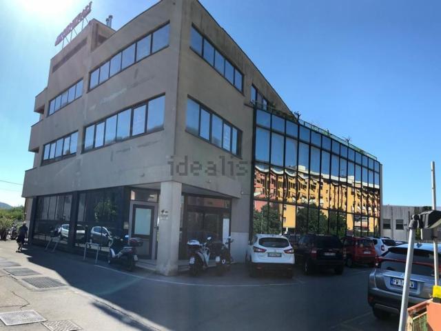 Ufficio in vendita di 160 m²