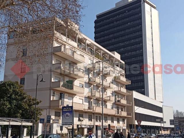 Ufficio in vendita di 160 m² in Via Marco Tullio Cicerone, 22