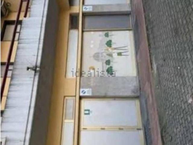 Ufficio in vendita di 160 m² in Via Modena, 23