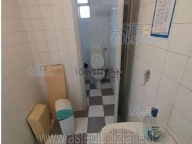 Ufficio in vendita di 163 m² in Via Sandigliano, 275