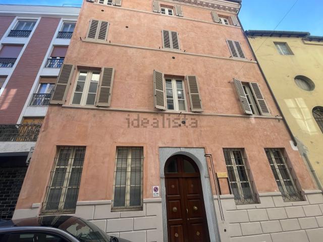 Ufficio in vendita di 16 m² in Borgo Antini, 1